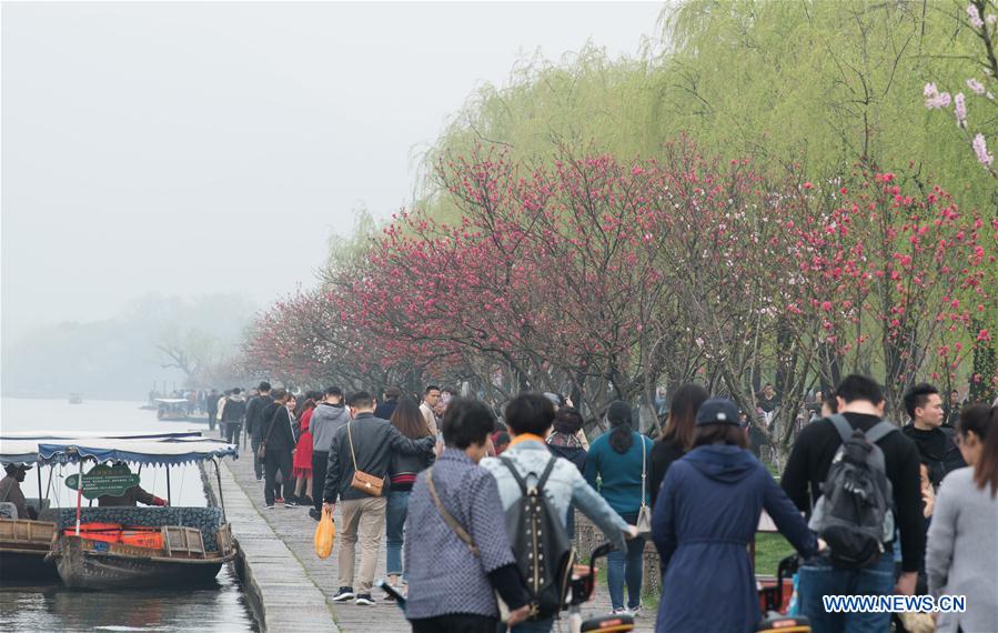 CHINA-HANGZHOU-WEST LAKE-SCENERY (CN)