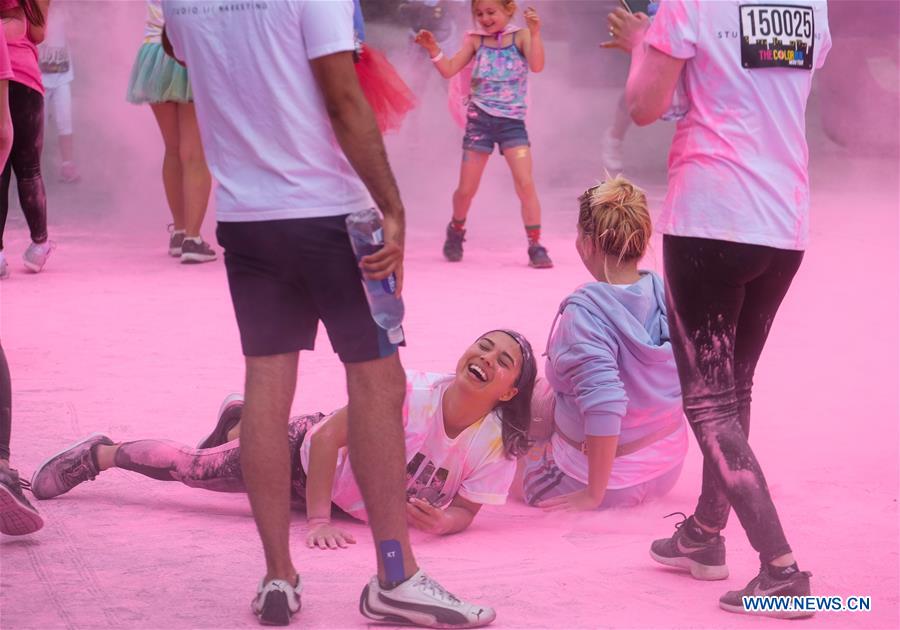 (SP)U.S.-LOS ANGLES-COLOR RUN