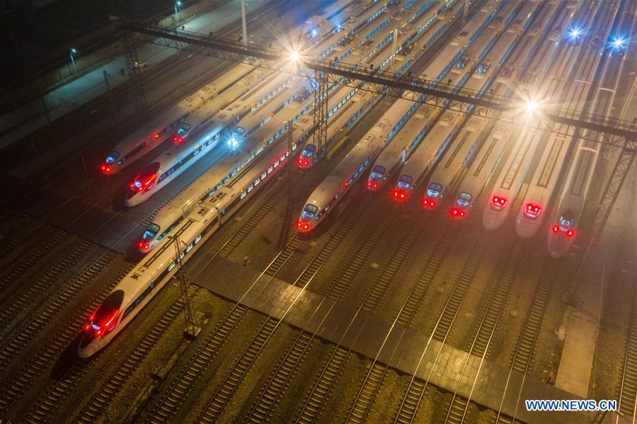 CHINA-NANJING-HIGH-SPEED TRAIN-SPRING FESTIVAL-PREPARATION (CN)