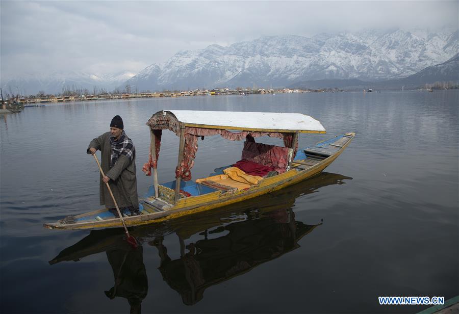 KASHMIR-SRINAGAR-DAILY LIFE