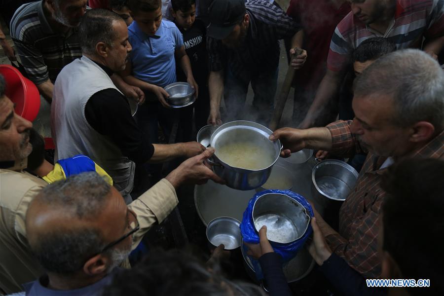 MIDEAST-GAZA-RAMADAN-CHARITY