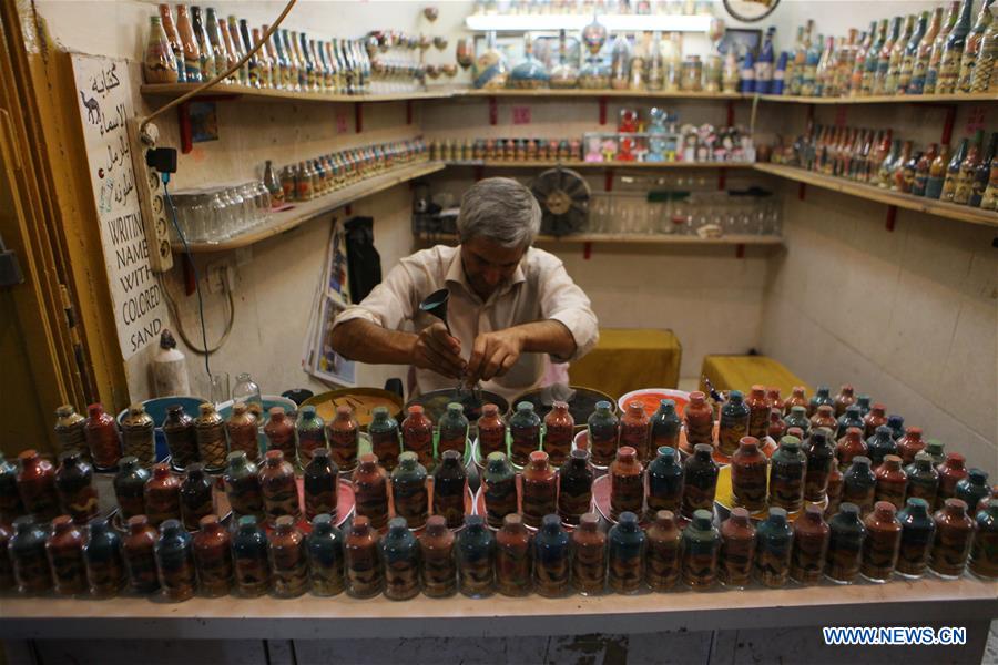 MIDEAST-HEBRON-HANDICRAFTS-SAND ART BOTTLES-SOUVENIRS