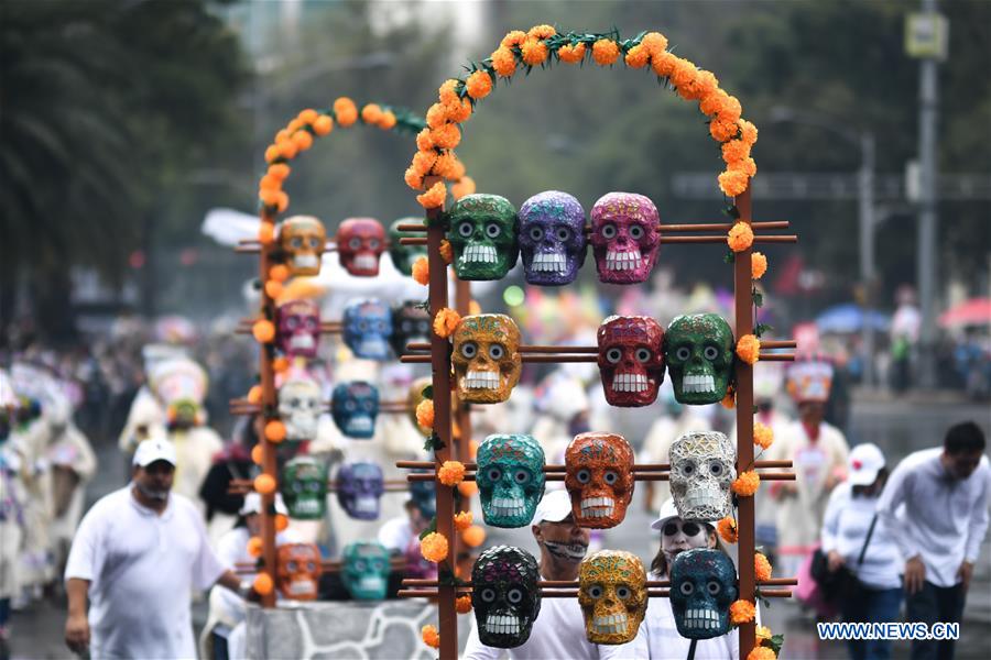 MEXICO-MEXICO CITY-DAY OF THE DEAD-PARADE