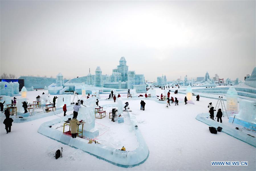 CHINA-HARBIN-ICE SCULPTURE COMPETITION (CN)