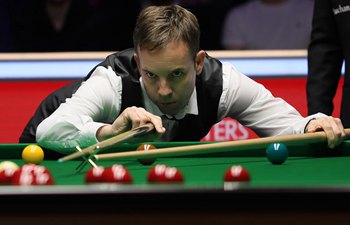 Snooker Masters final match: Stuart Bingham vs. Ali Carter