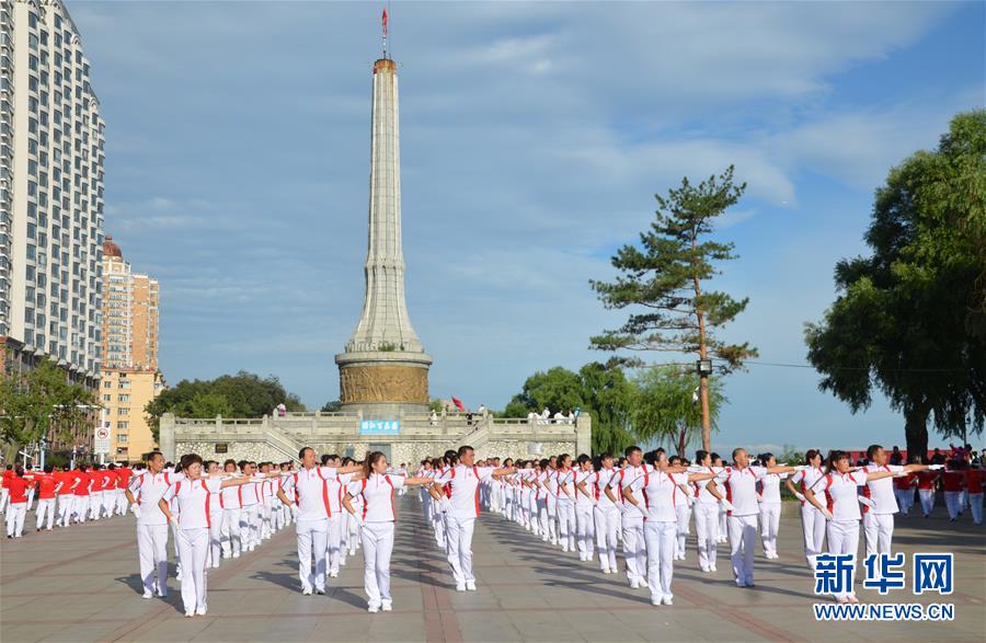 （在习近平新时代中国特色社会主义思想指引下——新时代新作为新篇章·图文互动）（1）欢乐的“精气神儿”从哪来？——“东北小延安”用“文化密钥”解锁基层治理