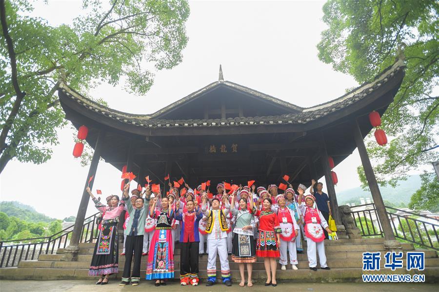 （壮丽70年·奋斗新时代——记者再走长征路·图文互动）（4）何须马革裹尸还——重访红二、六军团出发地