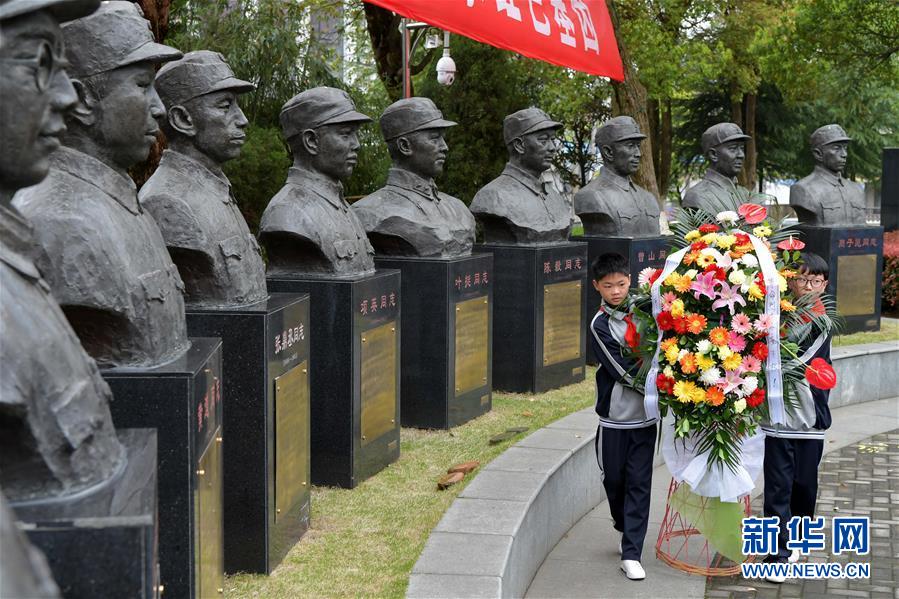 （新华全媒头条·图文互动）（6）铭记历史 砥砺奋进——写在中国人民抗日战争暨世界反法西斯战争胜利75周年之际