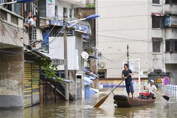 洪水来时，那暖心的民间救援