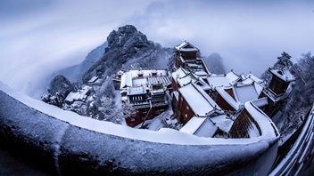 追梦足迹｜武当：云绕仙山，雪落紫金